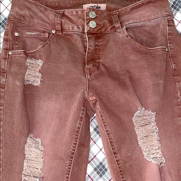 Refuge Ripped capris jeans - Picture 3 of 6